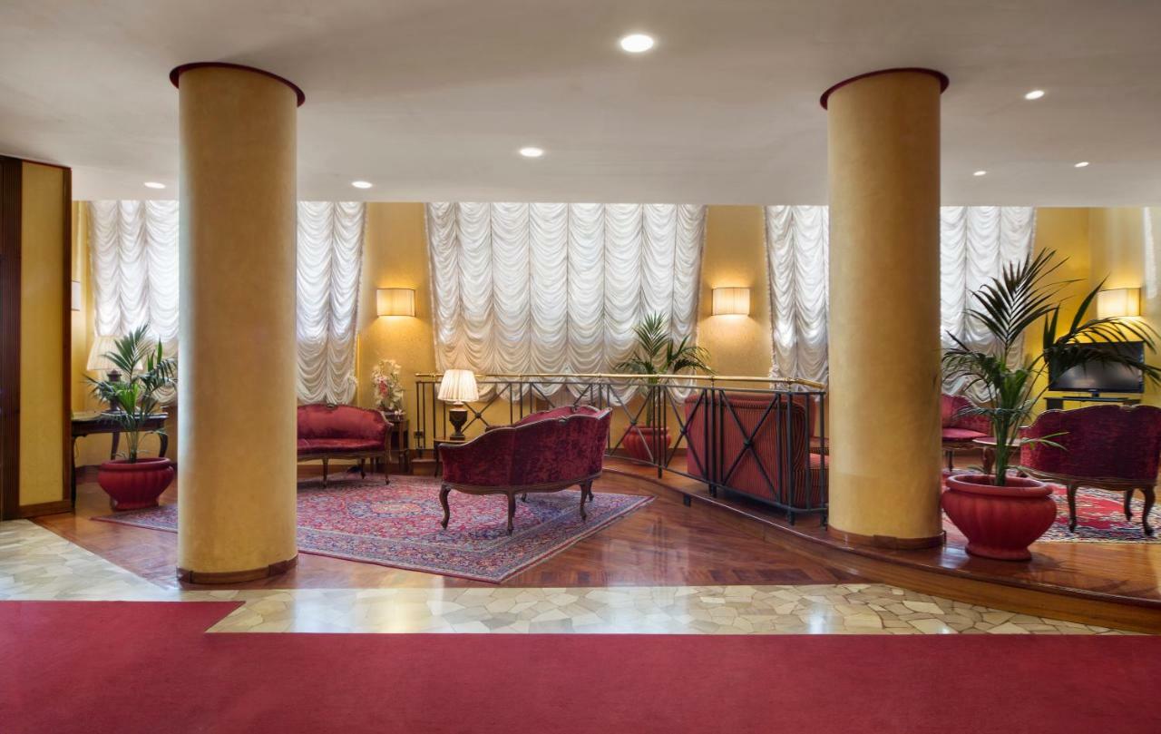 Hotel De Paris Терни Экстерьер фото